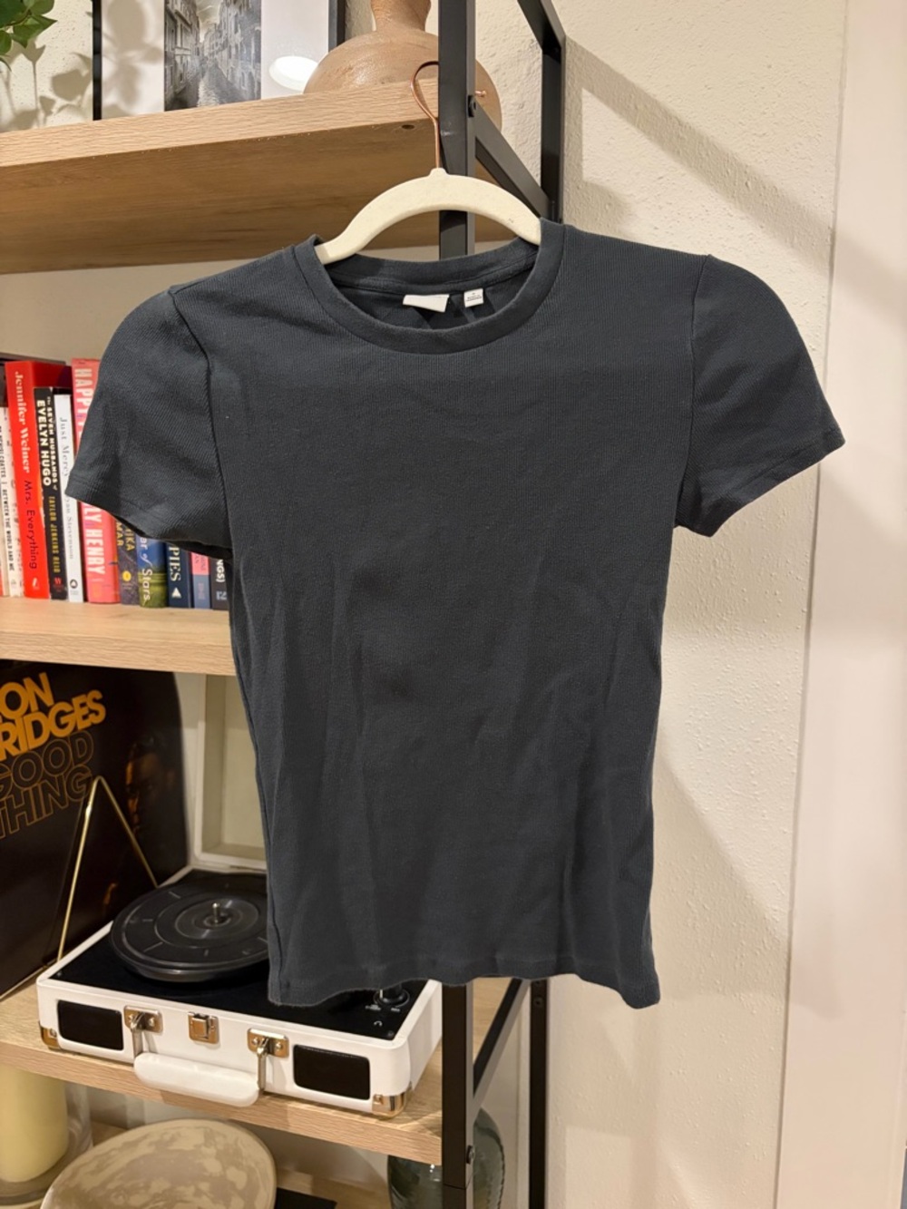 Aritzia homestretch shirt mineral green size small